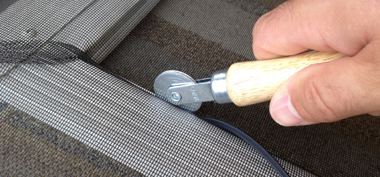 metal screen door repair in Boynton Beach
